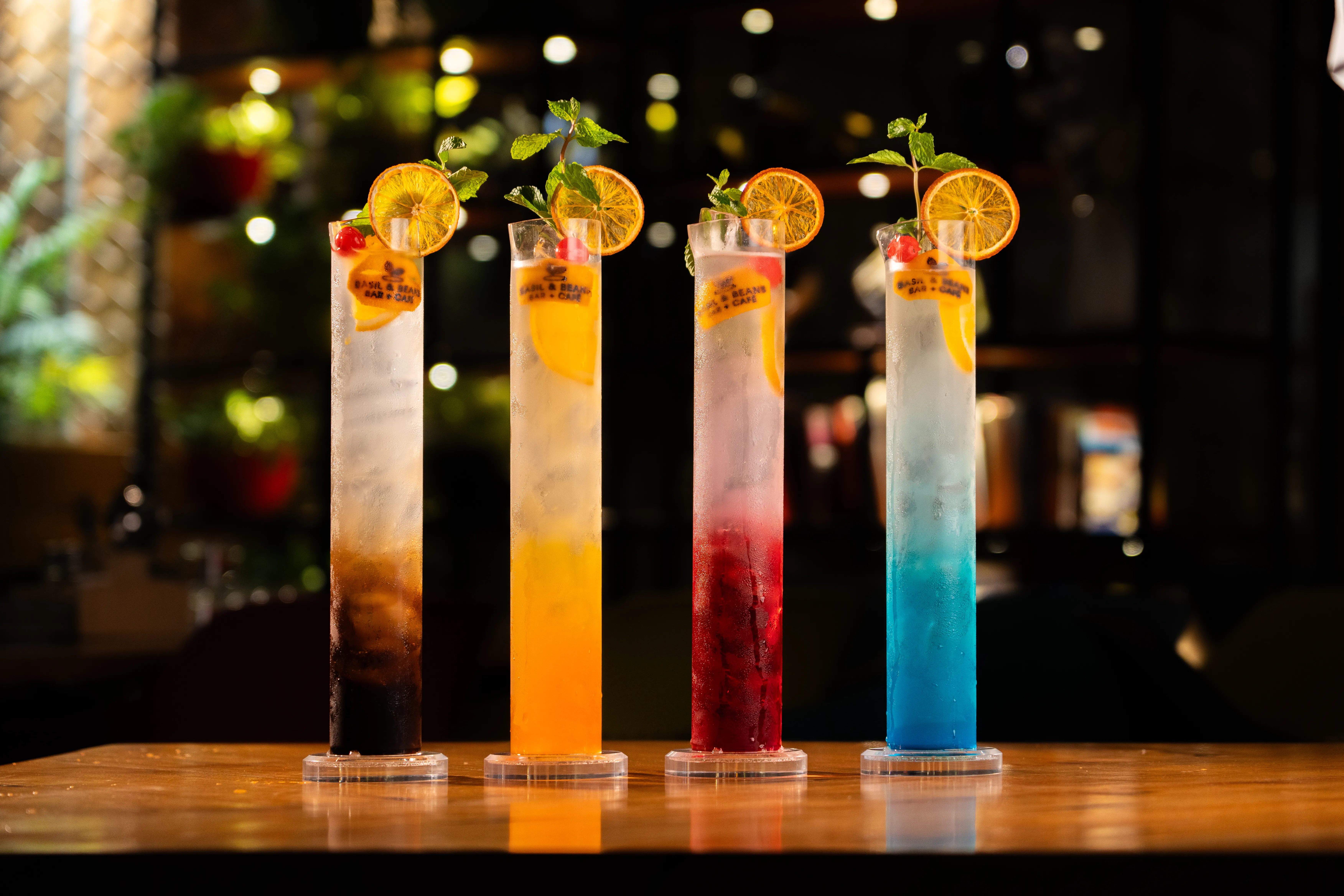 Restaurant & Bar Focused